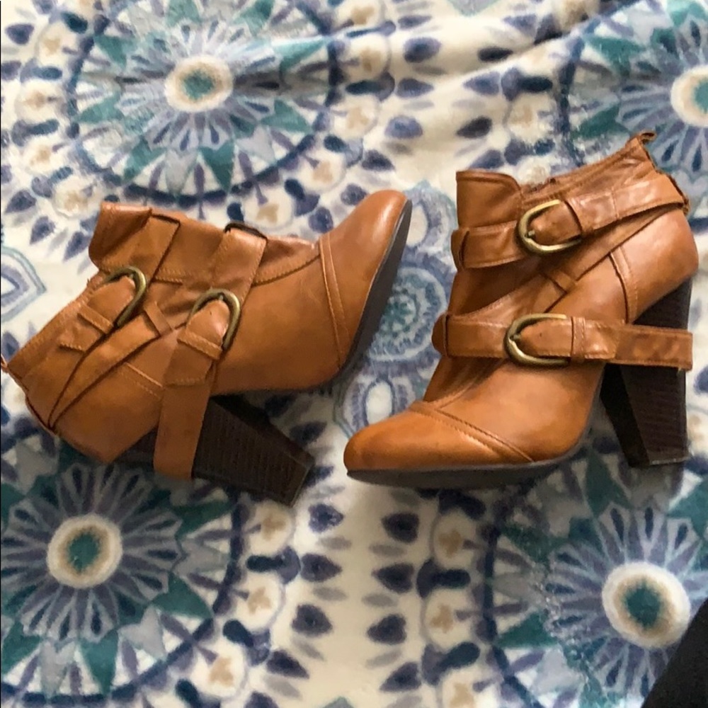Booties - Picture 3 of 3
